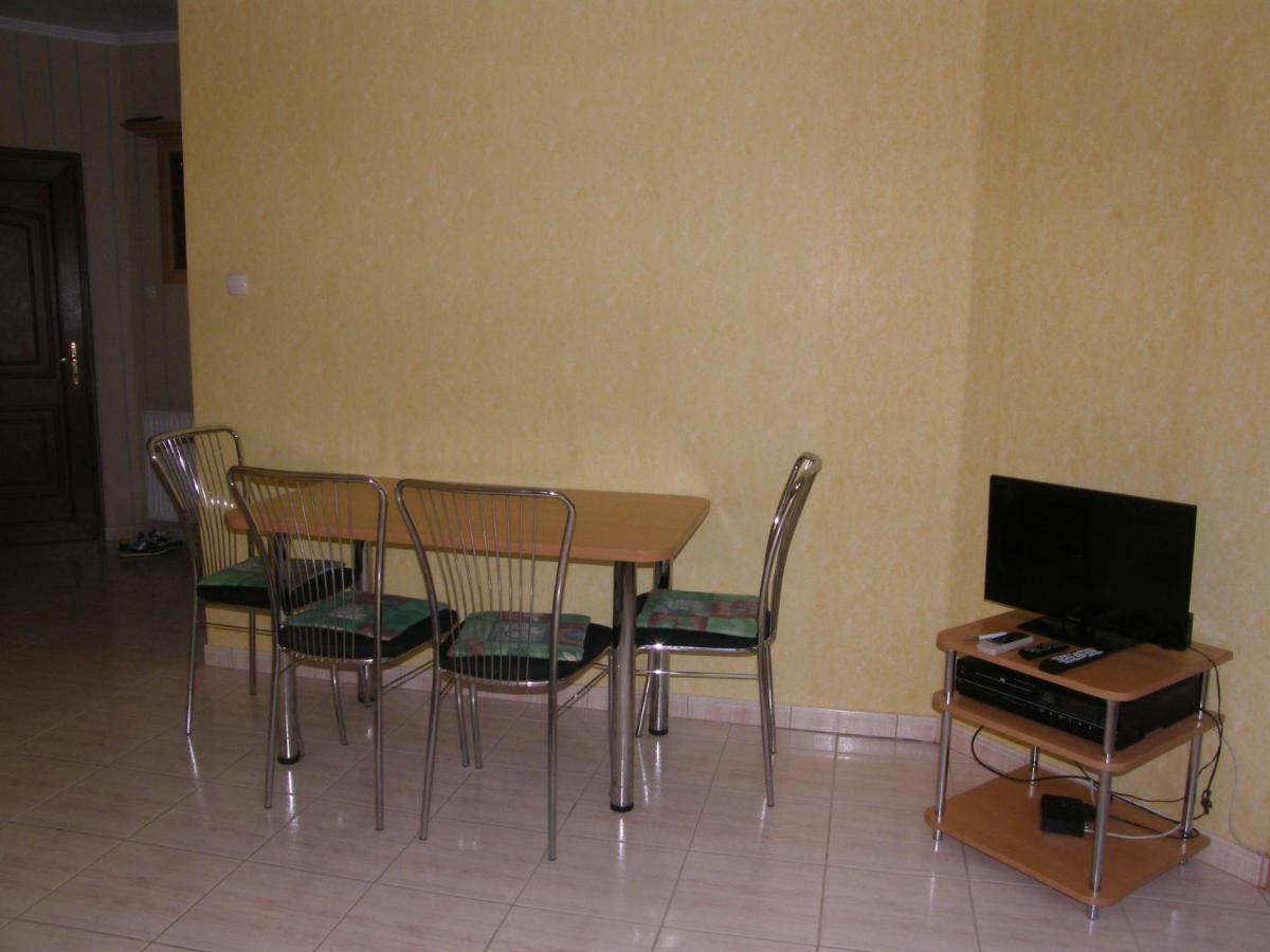 Park Sétány Apartman Balatonlelle Esterno foto